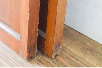 アンティーク建具　レトロな空間づくりにおすすめの横桟ガラス戸2枚セット(引き戸)(R-064918)