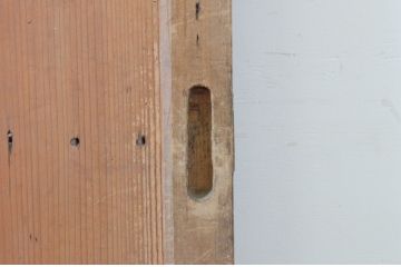 アンティーク建具　時を刻んだ風合いが魅力の重厚なガラス戸2枚セット(板戸、玄関戸、蔵戸、引き戸)(R-064925)