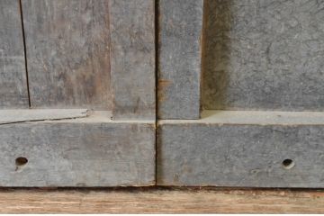 アンティーク建具　時を刻んだ風合いが魅力の重厚なガラス戸2枚セット(板戸、玄関戸、蔵戸、引き戸)(R-064925)