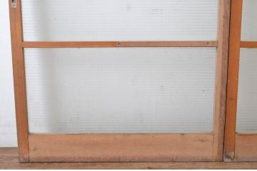 アンティーク建具　ペイント仕上げ限定　モールガラス入り　シンプルなデザインでどんなお部屋にも取り入れやすいガラス戸2枚セット(引き戸)(R-064927)