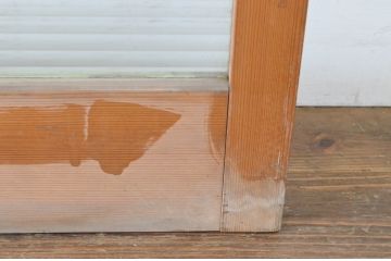 アンティーク建具　ペイント仕上げ限定　モールガラス入り　シンプルなデザインでどんなお部屋にも取り入れやすいガラス戸2枚セット(引き戸)(R-064927)