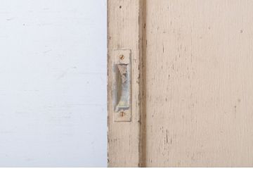 アンティーク建具　ペイント仕上げ限定　レトロな雰囲気を醸し出す幅広ガラス戸1枚(引き戸)(R-064939)