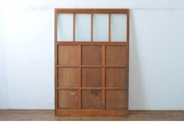 アンティーク建具　ペイント仕上げ限定　レトロな雰囲気を醸し出す幅広ガラス戸1枚(引き戸)(R-064939)