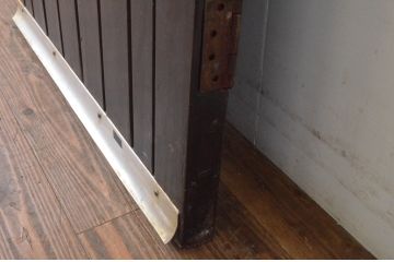 イギリスアンティーク　重厚な雰囲気と可愛らしさを兼ね備えたステンドグラスドア1枚(扉、建具、英国)(R-064945)