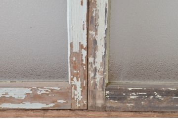 アンティーク建具　ペイント仕上げ限定　古い洋館で使われていた両開き窓と回転窓のセット(突き出し窓、ガラス扉、明かり取り、明り取り)(R-064975)