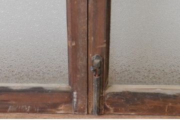 アンティーク建具　ペイント仕上げ限定　古い洋館で使われていた両開き窓と回転窓のセット(突き出し窓、ガラス扉、明かり取り、明り取り)(R-064977)