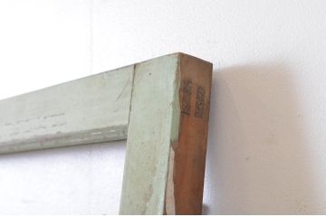 アンティーク建具　ペイント仕上げ限定　古い洋館で使われていた両開き窓と回転窓のセット(突き出し窓、ガラス扉、明かり取り、明り取り)(R-064978)