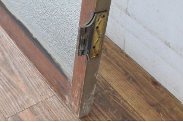 アンティーク建具　ペイント仕上げ限定　古い洋館で使われていた両開き窓と回転窓のセット(突き出し窓、ガラス扉、明かり取り、明り取り)(R-064979)