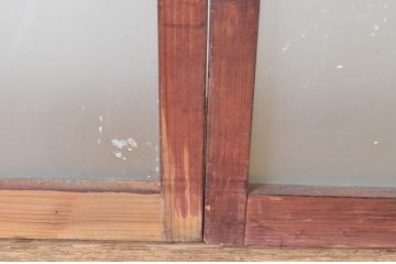 アンティーク建具　レトロな雰囲気を醸し出す縦型のガラス窓2枚セット(引き戸、ガラス戸)(R-064981)