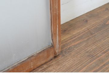 アンティーク建具　経年によって増した味わいが魅力的な横桟のガラス窓2枚セット(引き戸、ガラス戸)(R-064984)