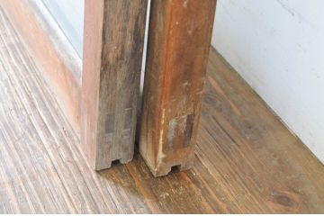 アンティーク建具　ペイント仕上げ限定　シンプルなデザインで取り入れやすい横桟ガラス窓2枚セット(引き戸、ガラス戸)(R-064990)