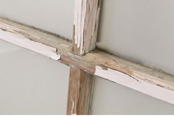 アンティーク建具　ペイント仕上げ限定　レトロな風合いが味わい深いガラス窓2枚セット(引き戸、ガラス戸)(R-064996)