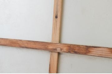 アンティーク建具　経年を感じる風合いが味わい深いガラス窓1枚(引き戸、ガラス戸)(R-064997)