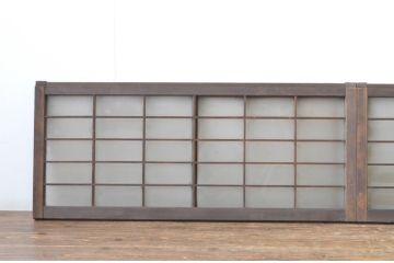 アンティーク建具　レトロな空間づくりにおすすめな格子入りの小さなガラス窓4枚セット(引き戸、ガラス戸)(R-064999)