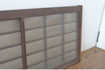 アンティーク建具　レトロな空間づくりにおすすめな格子入りの小さなガラス窓4枚セット(引き戸、ガラス戸)(R-064999)