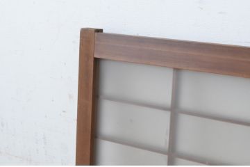 アンティーク建具　レトロな空間づくりにおすすめな格子入りの小さなガラス窓2枚セット(引き戸、ガラス戸)(R-065000)