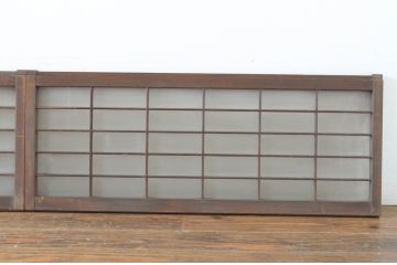 アンティーク建具　レトロな空間づくりにおすすめな格子入りの小さなガラス窓4枚セット(引き戸、ガラス戸)(R-065001)