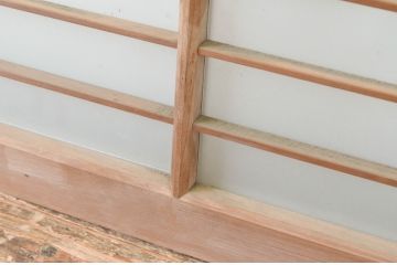 ビンテージ建具　どこか懐かしい雰囲気を感じる横格子入りの明かり取り1枚(フィックス窓、ガラス欄間、明り取り、ヴィンテージ)(R-065005)
