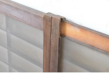 アンティーク建具　レトロな空間づくりにおすすめな格子入りのガラス窓2枚セット(明かり取り、明り取り、ガラス戸、格子戸、引き戸)(R-065011)