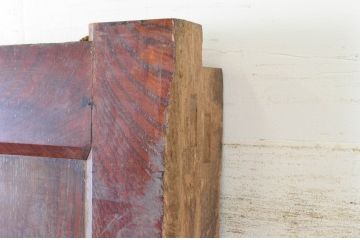アンティーク建具　激レア!!　希少!!　欅(ケヤキ)材・栗材　猪(イノシシ)の金具が存在感を放つ庄内蔵戸1枚(玄関戸、引き戸)(R-065022)