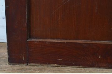 アンティーク建具　上質な和の空間を高める漆塗りのシンプルな格子蔵戸1枚(格子戸、玄関戸、引き戸)(R-065023)