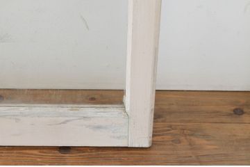 アンティーク建具　ペイント仕上げ限定　シンプルなデザインでどんなお部屋にも取り入れやすいガラス窓4枚セット(ガラス戸、引き戸)(R-065027)