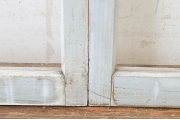 アンティーク建具　ペイント仕上げ限定　シンプルなデザインでどんなお部屋にも取り入れやすいガラス窓4枚セット(ガラス戸、引き戸)(R-065027)