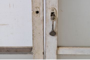 アンティーク建具　ペイント仕上げ限定　ペンキの剥げたガラス窓2枚セット(引き戸、ガラス戸)(R-065035)