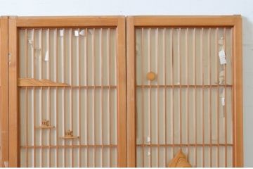 ビンテージ建具　経年を感じさせる古い木味の味わいが魅力の書院戸4枚セット(障子戸、窓、引き戸、ヴィンテージ)(R-065048)