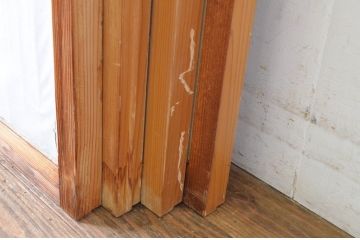 ビンテージ建具　経年を感じさせる古い木味の味わいが魅力の書院戸4枚セット(障子戸、窓、引き戸、ヴィンテージ)(R-065048)