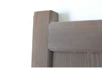 アンティーク建具　総杉材・一枚板　両開き　経年の古い木の質感が魅力の門扉一対(2枚セット、蔵戸、建具、玄関戸、玄関ドア)(R-065064)