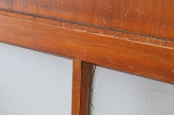 アンティーク建具　レトロなデザインのガラス帯の扉(ドア、建具)(R-065071)