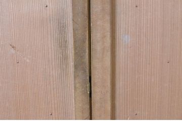 アンティーク建具　昭和初期　上手物!!　美しい柾目が魅力の両開き舞良戸扉一対(2枚セット、まいらど、板戸、ドア)(R-065075)