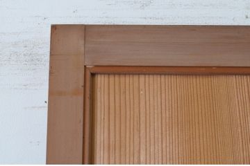 アンティーク建具　昭和初期　上手物!!　美しい柾目　真鍮つまみ付き　舞良戸扉1枚(まいらど、板戸、ドア)(R-065079)
