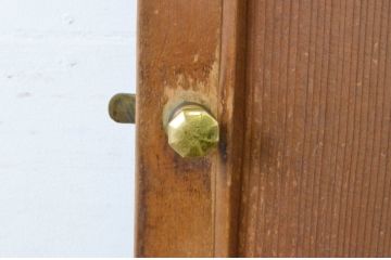 アンティーク建具　上手物!!　美しい柾目　真鍮ノブ付き　舞良戸扉1枚(まいらど、板戸、ドア)(R-065083)
