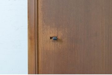 アンティーク建具　上手物!!　美しい柾目　つまみ付き　板戸扉1枚(舞良戸、帯戸、ドア)(R-065084)