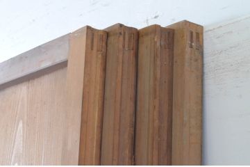 アンティーク建具　経年を感じる風合いが味わい深い雨戸4枚セット(板戸、引き戸)(R-065085)