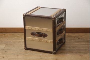 中古　ハロ(HALO)　ストニーハースト スモール ランプテーブル(ブラッシュドスチール)(STONYHURST SMALL LAMP TABLE BRUSHED STEEL)　インダストリアルなお部屋作りにオススメのサイドチェスト(コーヒーテーブル、カフェテーブル、サイドテーブル、サイドキャビネット、小引き出し)(定価約17万4千円)(R-065108)
