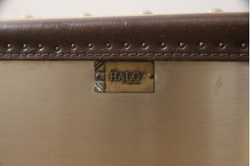 中古　ハロ(HALO)　ストニーハースト スモール ランプテーブル(ブラッシュドスチール)(STONYHURST SMALL LAMP TABLE BRUSHED STEEL)　インダストリアルなお部屋作りにオススメのサイドチェスト(コーヒーテーブル、カフェテーブル、サイドテーブル、サイドキャビネット、小引き出し)(定価約17万4千円)(R-065108)