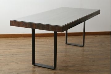 中古　ビーナ(bina)　グラハム(GRAHAM DINING TABLE)　アスプルンド(ASPLUND)取り扱い　味わいのある古材を使用したダイニングテーブル(2人掛け、4人掛け、食卓、作業台、サスティナビリティ)(定価約25万円)(R-065133)
