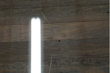 中古　ビーナ(bina)　グラハム(GRAHAM DINING TABLE)　アスプルンド(ASPLUND)取り扱い　味わいのある古材を使用したダイニングテーブル(2人掛け、4人掛け、食卓、作業台、サスティナビリティ)(定価約25万円)(R-065133)