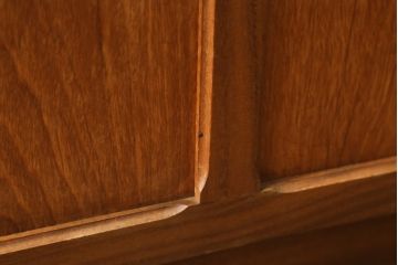 イギリスビンテージ　nathan社(ネイサン)　チーク材　見せる収納を楽しめるキャビネット(ウォールユニット、食器棚、収納棚、飾り棚、ヴィンテージ、北欧)(R-065144)