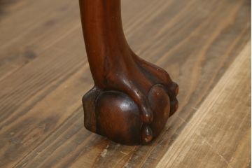 イギリスアンティーク　ウォールナット材　猫脚の優美な曲線デザインが目を惹くデスク(机、ワークデスク、オフィスデスク、在宅用、在宅ワーク、両袖机)(R-065148)