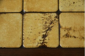 イギリスビンテージ　G-PLAN(ジープラン)　チーク材　タイルトップがお洒落なネストテーブル(サイドテーブル、カフェテーブル、コーヒーテーブル、ローテーブル、北欧、ヴィンテージ)(R-065152)
