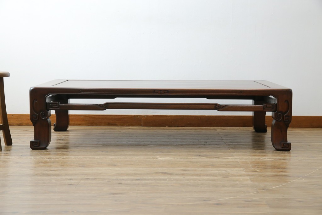 和製アンティーク　上手物!　関塚作　指物高級家具　総花梨(カリン)材　素晴らしい彫刻が目を惹く唐木座卓　(R-065162)