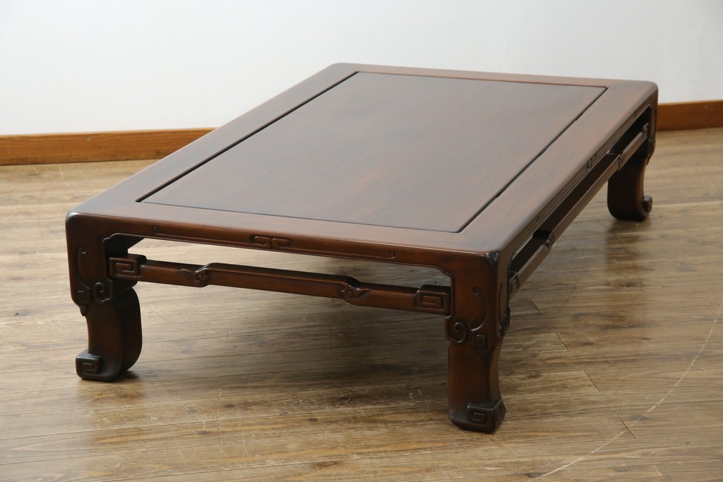 和製アンティーク　上手物!　関塚作　指物高級家具　総花梨(カリン)材　素晴らしい彫刻が目を惹く唐木座卓　(R-065162)