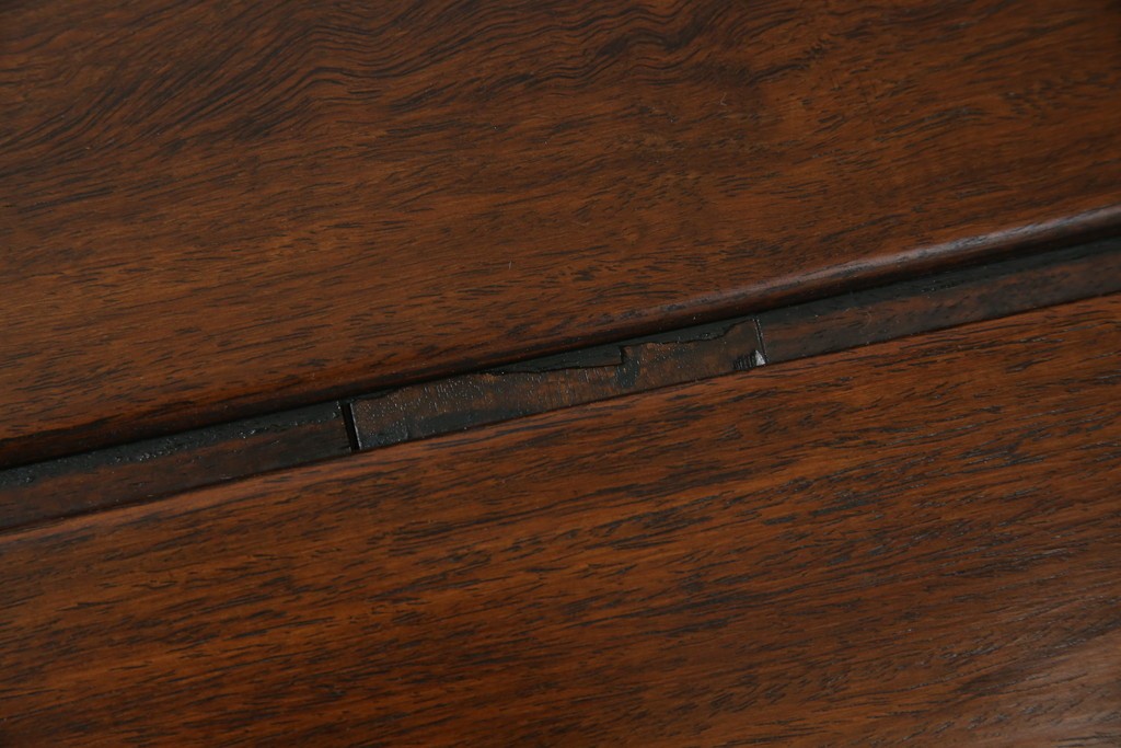 和製アンティーク　上手物!　関塚作　指物高級家具　総花梨(カリン)材　素晴らしい彫刻が目を惹く唐木座卓　(R-065162)