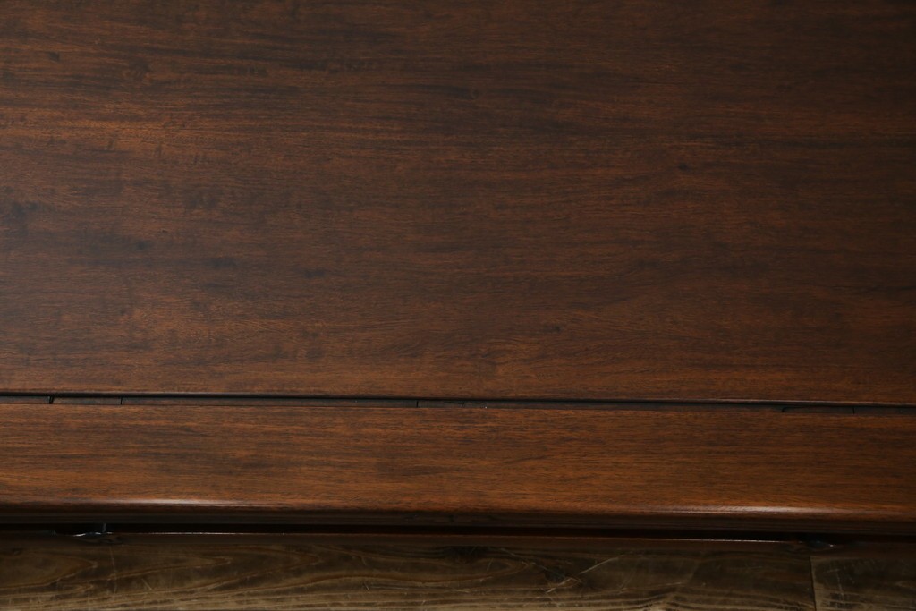 和製アンティーク　上手物!　関塚作　指物高級家具　総花梨(カリン)材　素晴らしい彫刻が目を惹く唐木座卓　(R-065162)