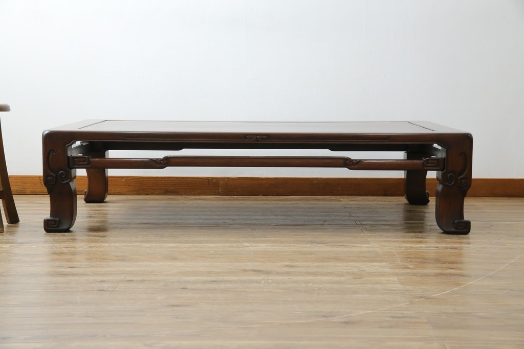 和製アンティーク　上手物!　関塚作　指物高級家具　総花梨(カリン)材　素晴らしい彫刻が目を惹く唐木座卓　(R-065162)