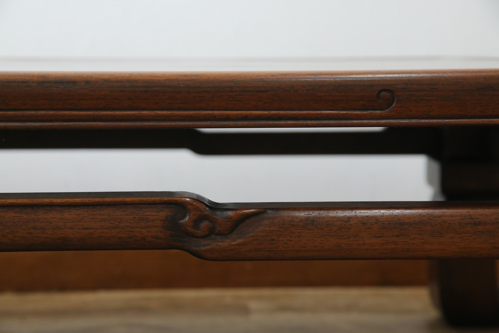 和製アンティーク　上手物!　関塚作　指物高級家具　総花梨(カリン)材　素晴らしい彫刻が目を惹く唐木座卓　(R-065162)